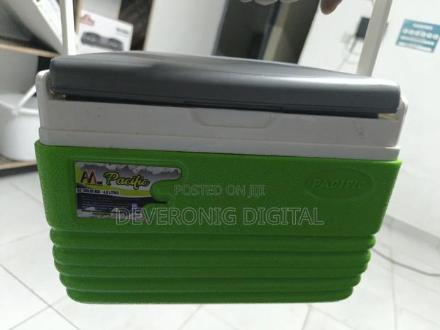 Pacific Cooler Box 
4.5 LTRS - thumbnail 2