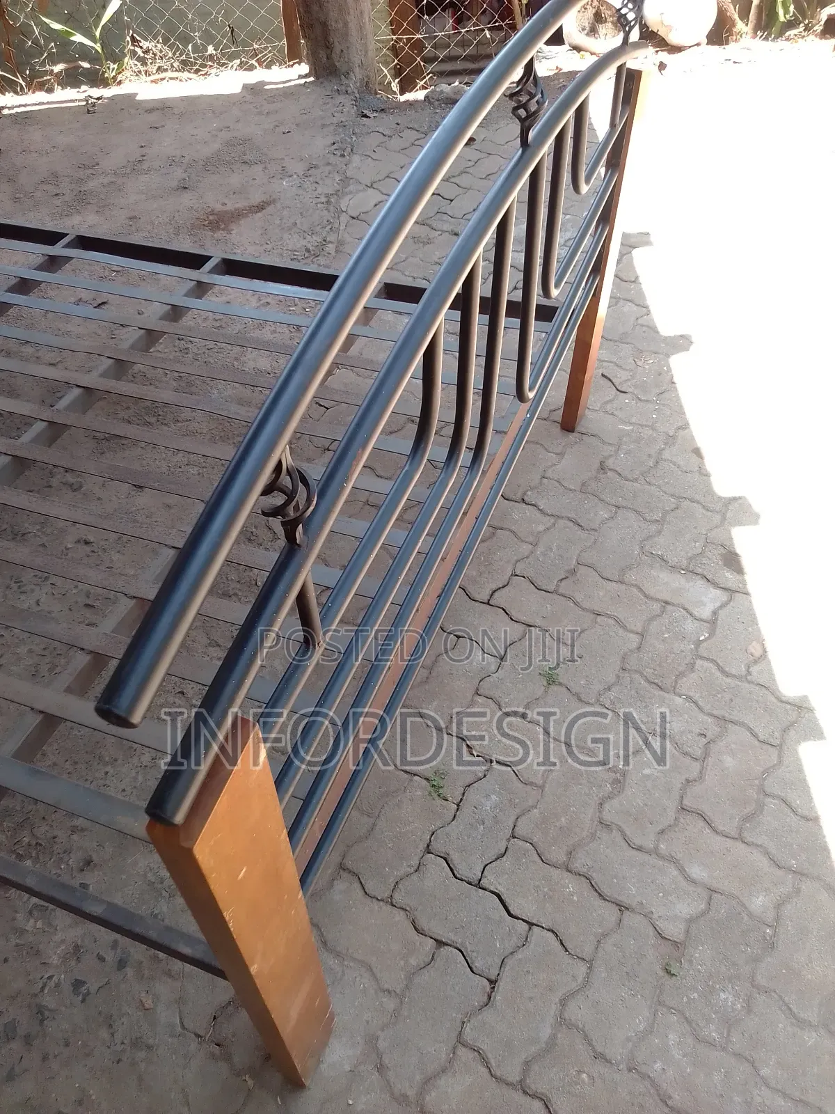 5 by 6 Metallic Bed