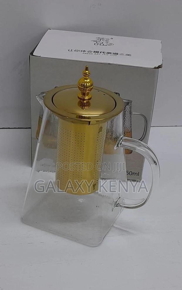 Borosilicate Tea Decanter With Infuser - thumbnail 3
