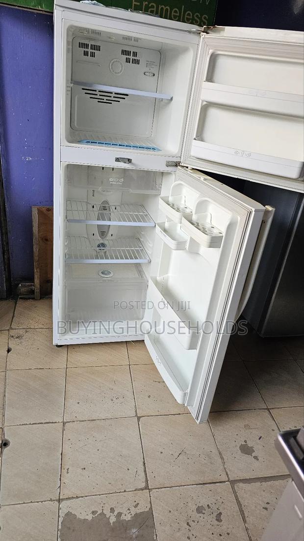 Lg 230l Non Frost Two Door Fridge - thumbnail 4