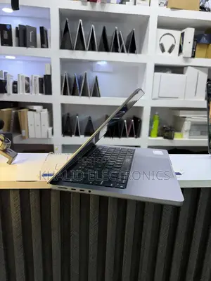 Laptop Apple MacBook Pro 2021 M1 16GB Apple M1 Pro SSD 512GB