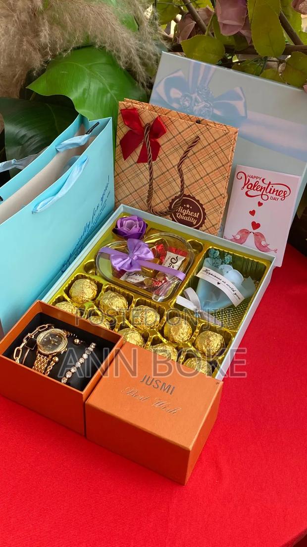 Chocolate Pack With Chocolate - thumbnail 4