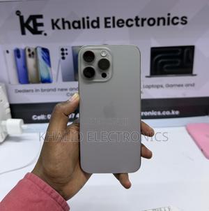 Apple iPhone 16 Pro Max 256 GB - main view