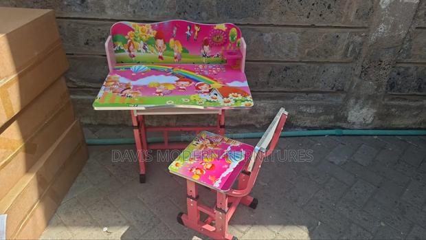 Kids Cartoon Study Desk and Chair Set (Pink)
