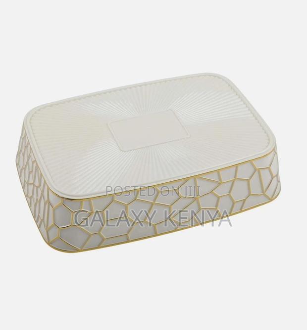 Transparent Fruit Serving Tray - thumbnail 4