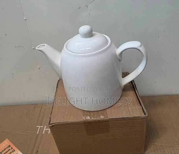 Ceramic 1.2 Tea Pot -Jim - main view