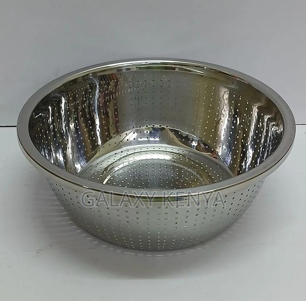 Basket Strainer/ Colander - thumbnail 3