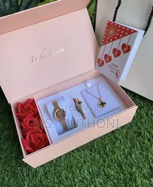 Bracelet/ Floral Ladies Gift Set (Birthday/ Mothers Day Etc