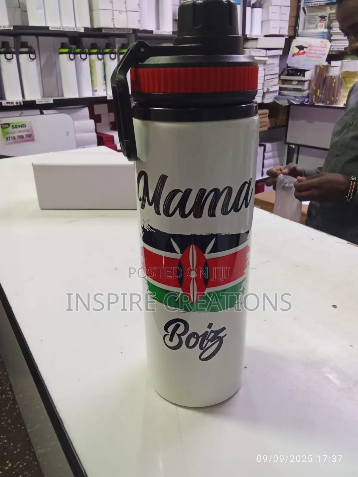 / Absolutely Affordable Valentine's Customized Waterbottles