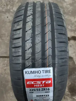 225/55r16 Kumho Tires [Made In Korea ]