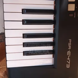 Yamaha Keyboard PSR 473