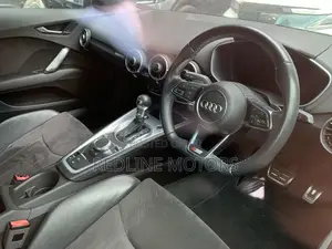 Audi TT 2.0T AWD quattro 2018 White