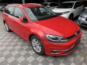 Volkswagen Golf Variant 2018 Red