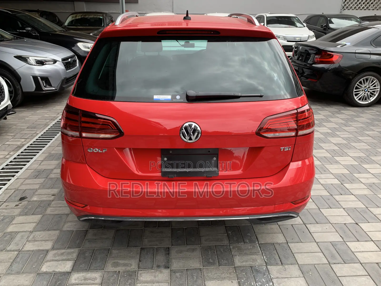 Volkswagen Golf Variant 2018 Red