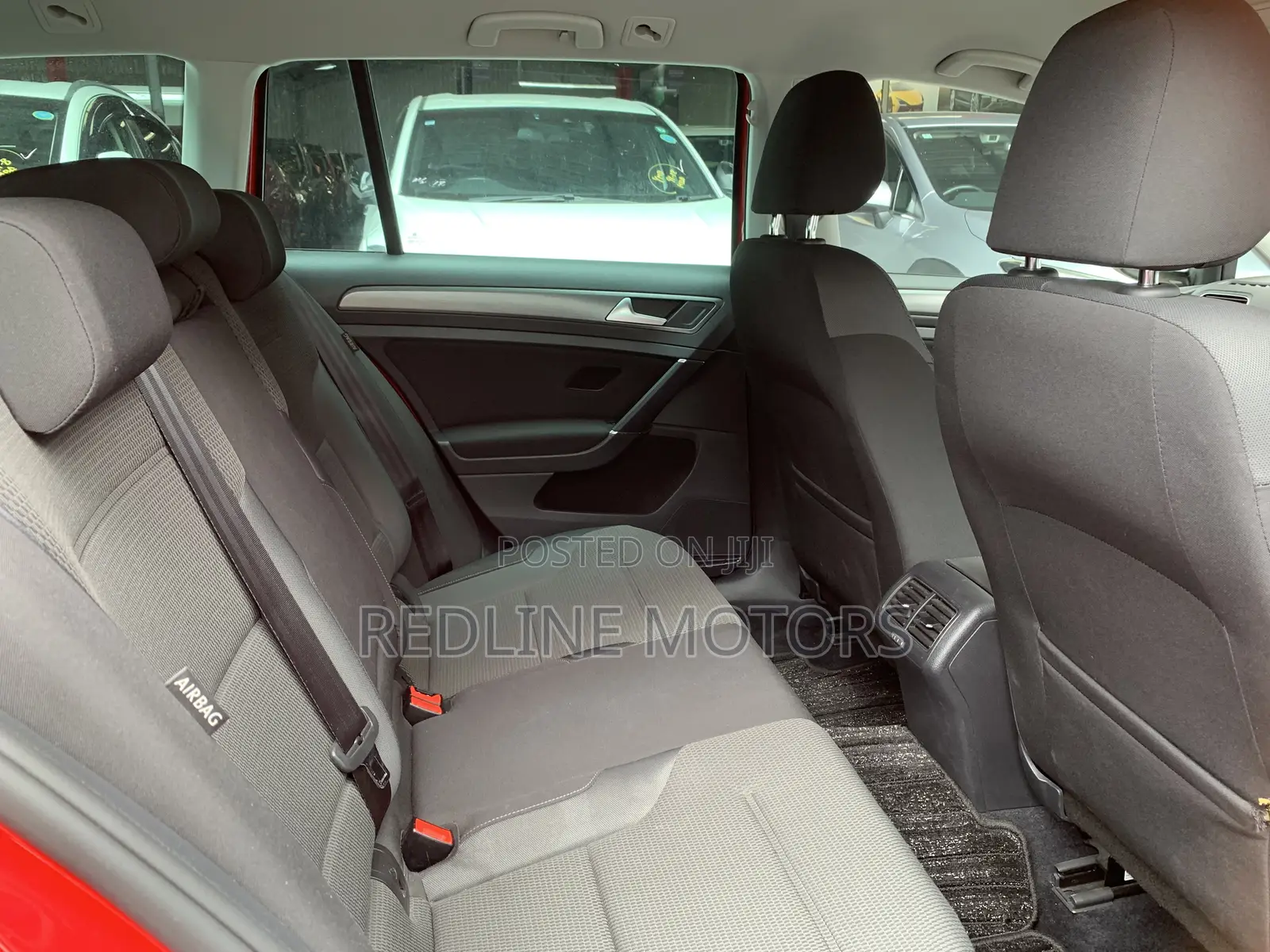 Volkswagen Golf Variant 2018 Red