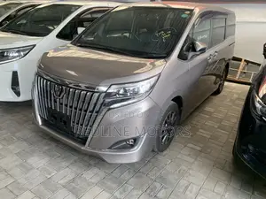 Toyota Esquire 2.0 AWD (7 seater) 2018 Gray