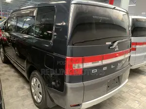 Mitsubishi Delica 2018 Green