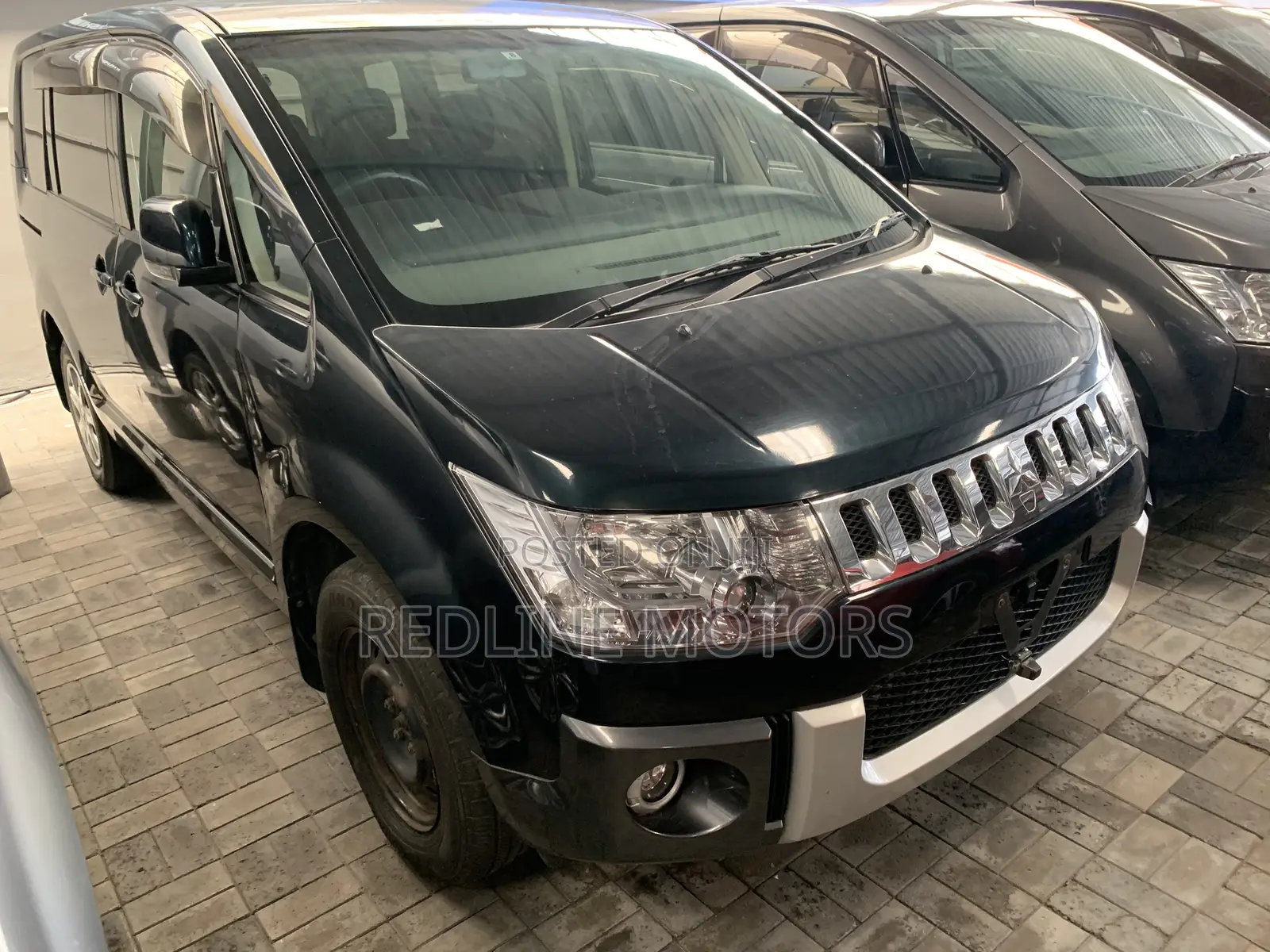 Mitsubishi Delica 2018 Green