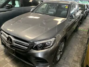 Mercedes-Benz GLC-Class 2018 Silver