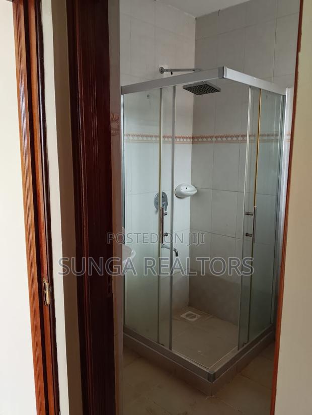 4bdrm House in Paradise Lost Rd., Runda for sale - thumbnail 13