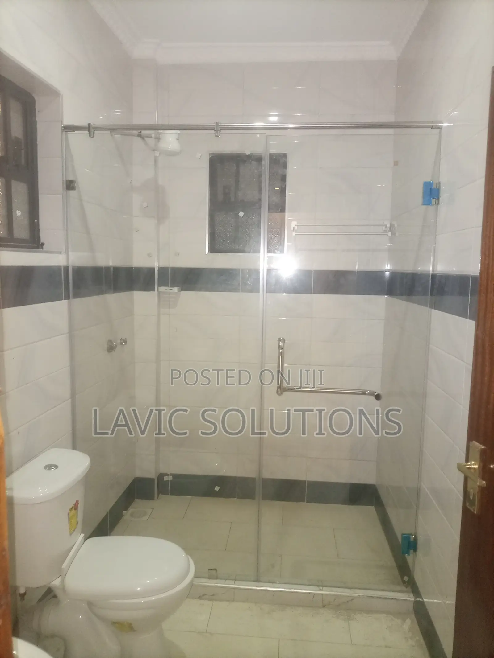 Shower Partion