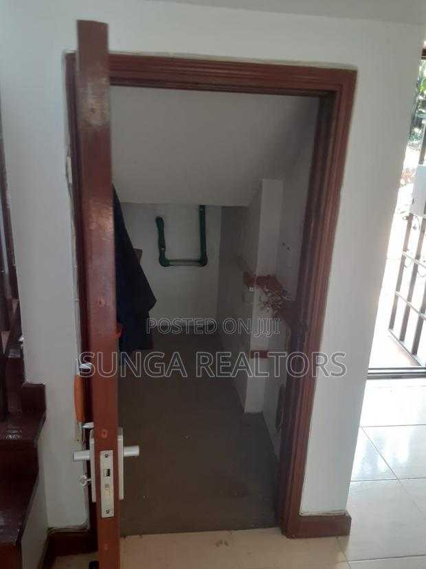 4bdrm House in Rosslyn for sale - thumbnail 6