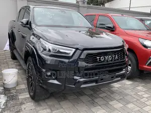 Toyota Hilux Revo Double Cab Deisel 2.4 AWD 2022 Black
