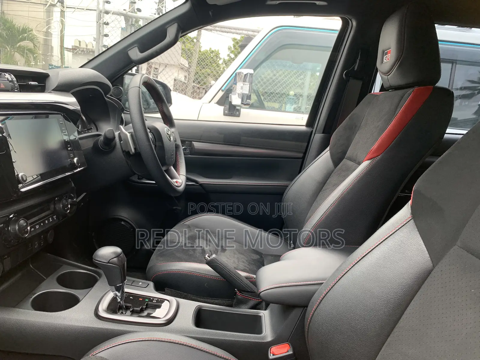 Toyota Hilux Revo Double Cab Deisel 2.4 AWD 2022 Black