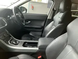 Land Rover Range Rover Evoque HSE 4x4 5-Door 2017 White