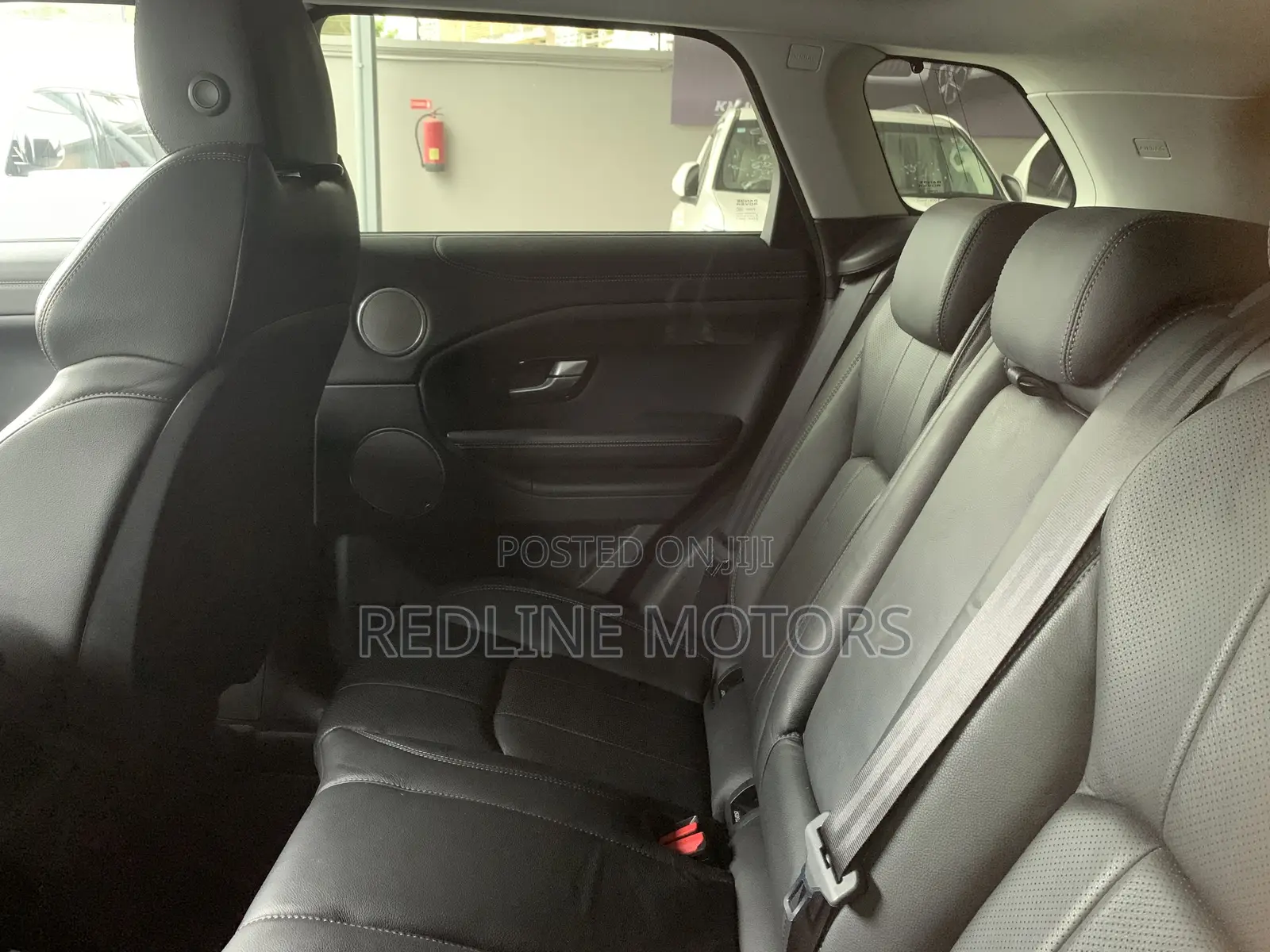Land Rover Range Rover Evoque HSE 4x4 5-Door 2017 White