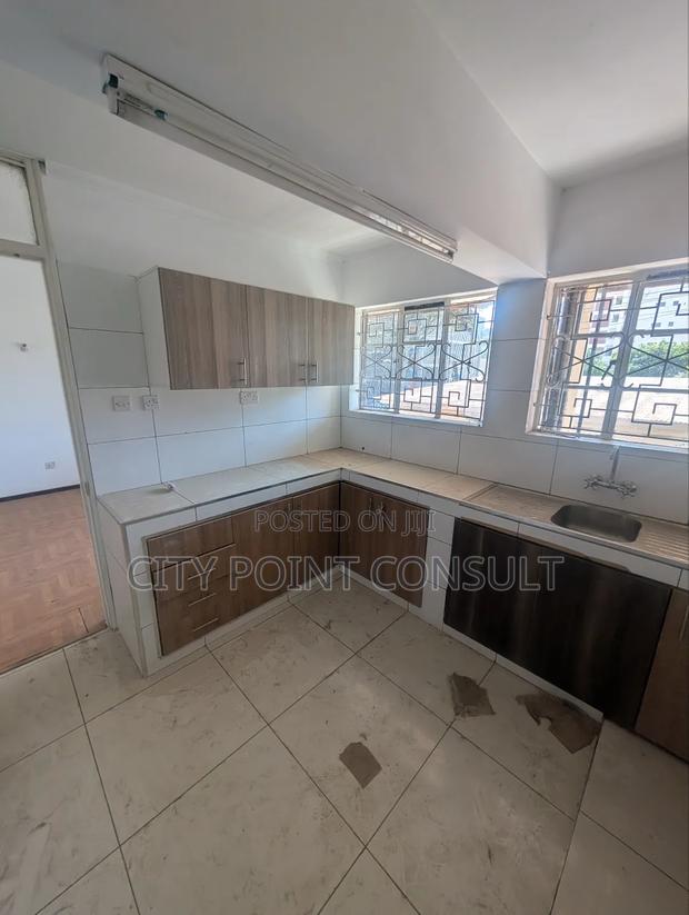 3bdrm Apartment in Parklands/Highridge for rent - thumbnail 8