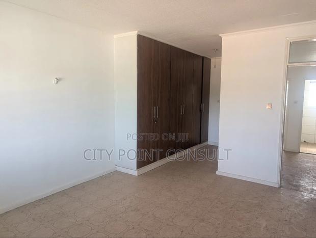 3bdrm Apartment in Parklands/Highridge for rent - thumbnail 16