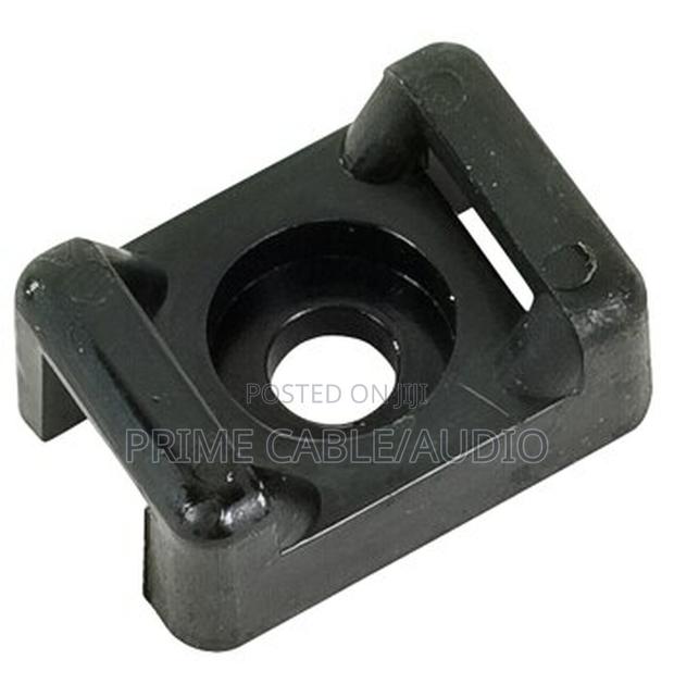 Strong Black Cable Tie Mount - main view