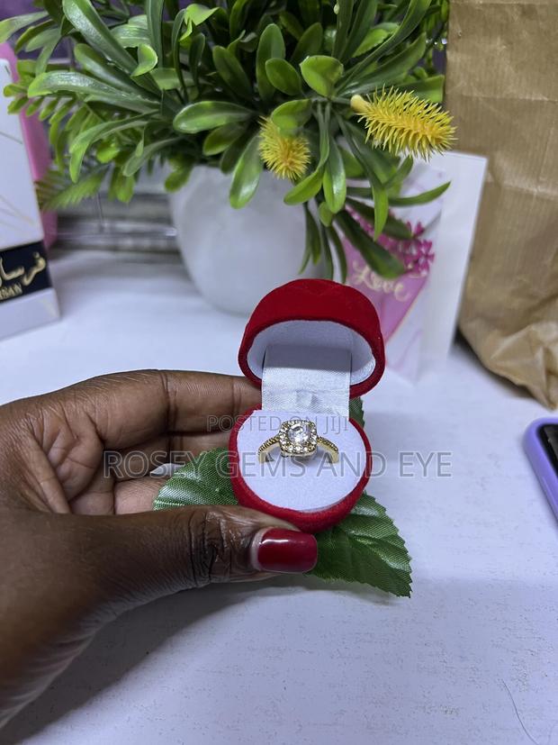 Engagement/Promise Rings - thumbnail 2