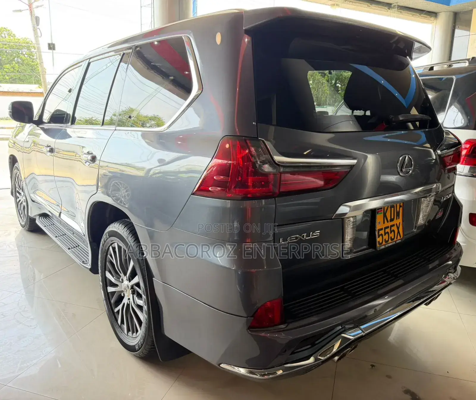 Lexus LX 570 AWD 2016 Gray