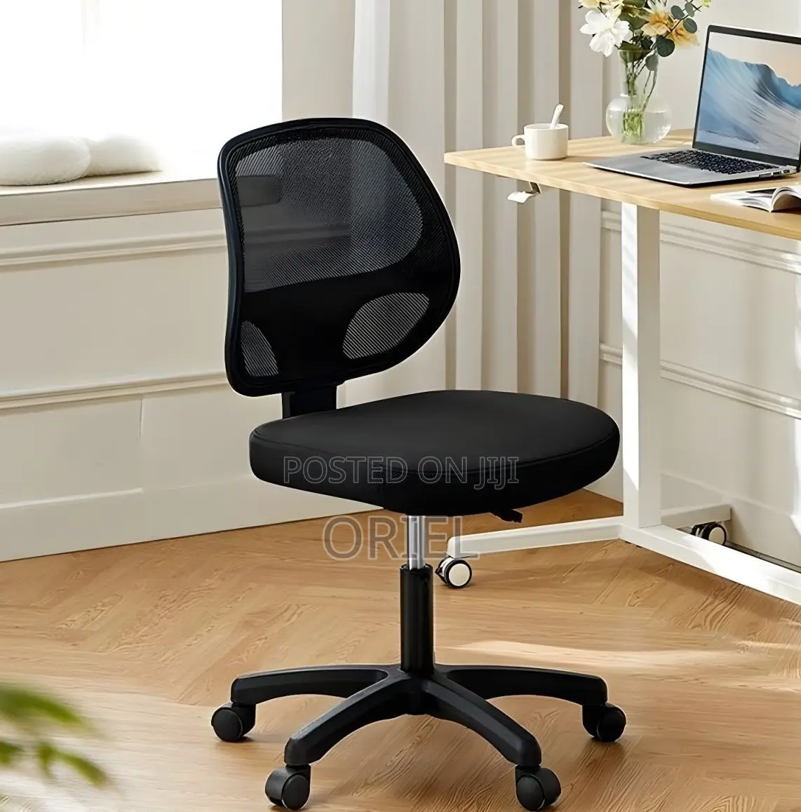 Office Chairs; Comfort-Fit Low-Back High-Height Counter Office Chair