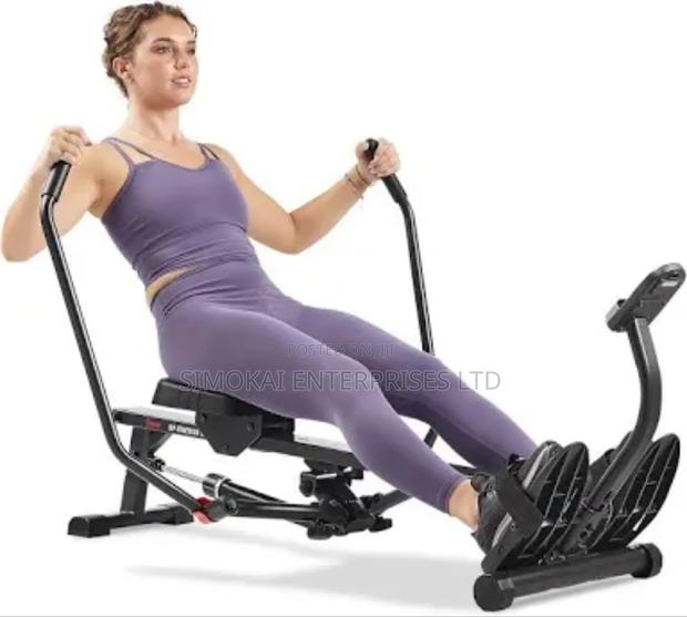 Rowing Machine With Backrest - main view