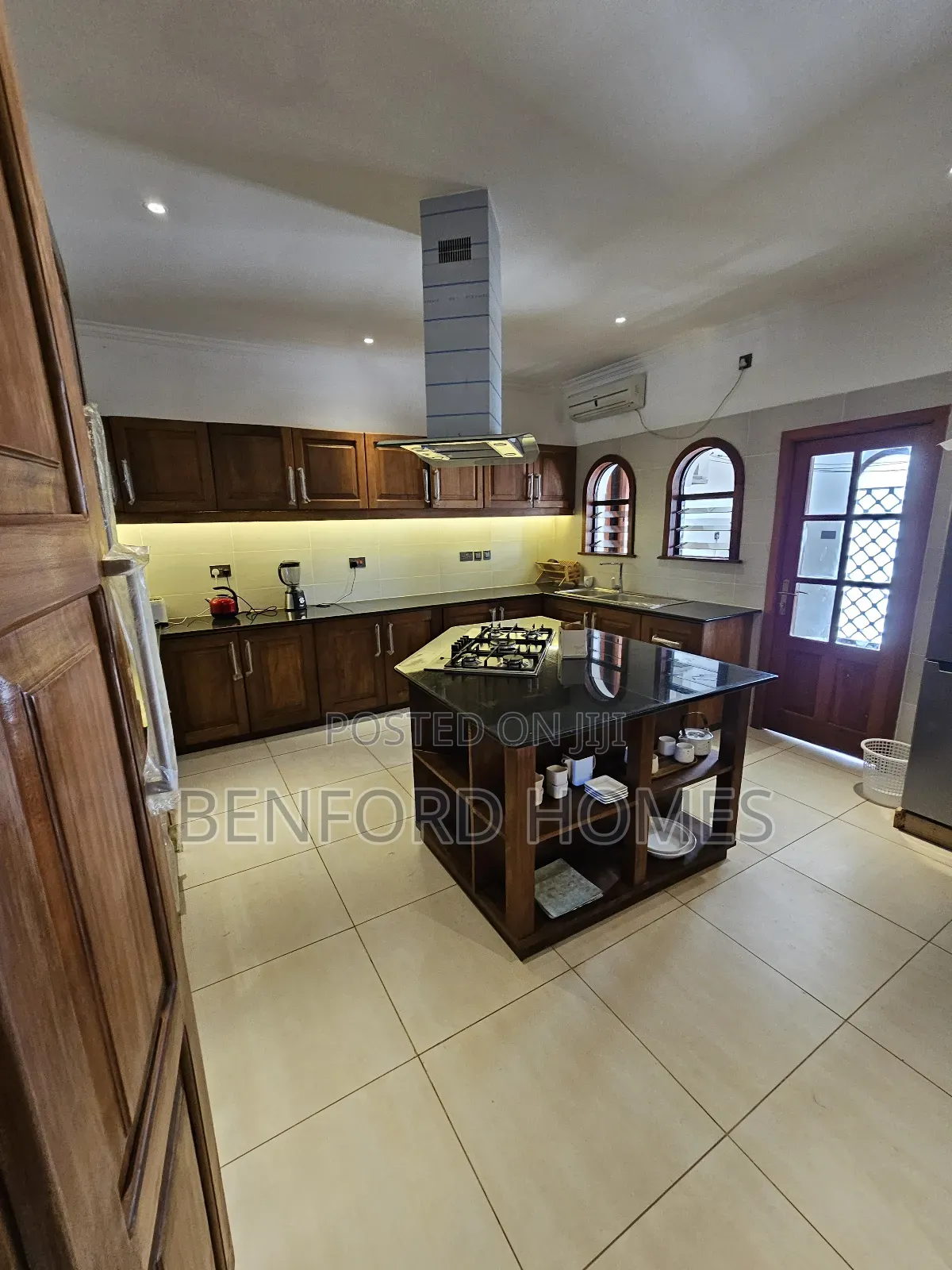 3bdrm Apartment in Nyali for sale