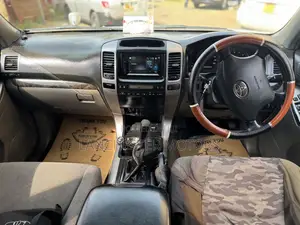 Toyota Land Cruiser Prado 2008 Silver