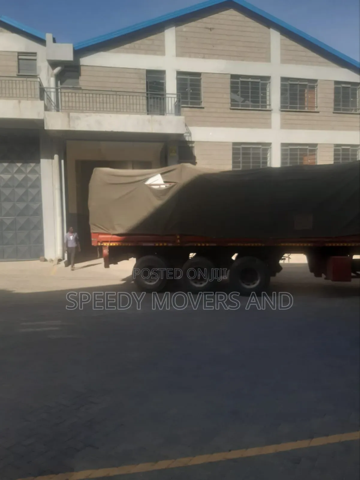 Logistics Trailers for Jobs and Errands Are Ready Within Counties
