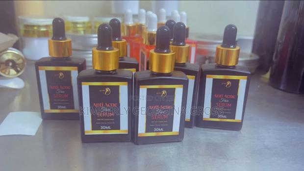 Acne Serum - main view