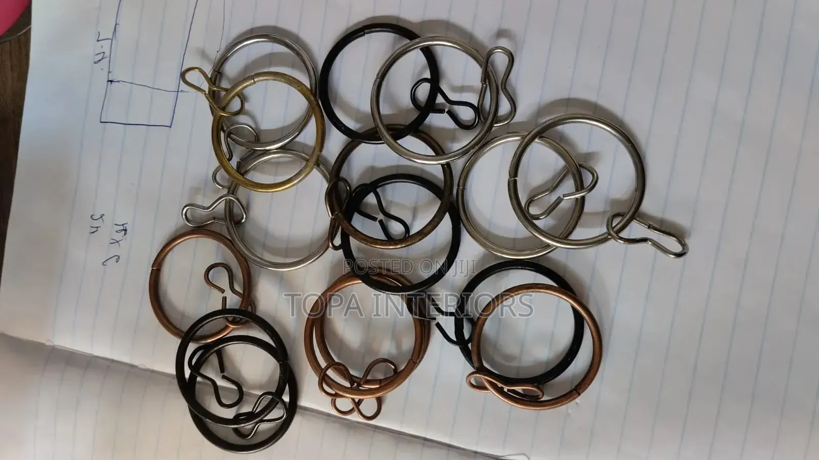 Easy to Fit Round Metal Curtain Rings for Drapery Installation