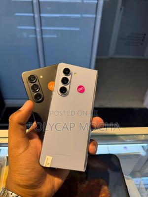 Samsung Galaxy Z Fold4 256 GB Black - thumbnail 2