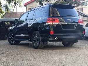 Toyota Land Cruiser 2019 Black