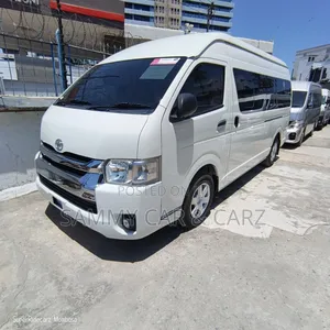 Toyota Grand HiAce 2019 White