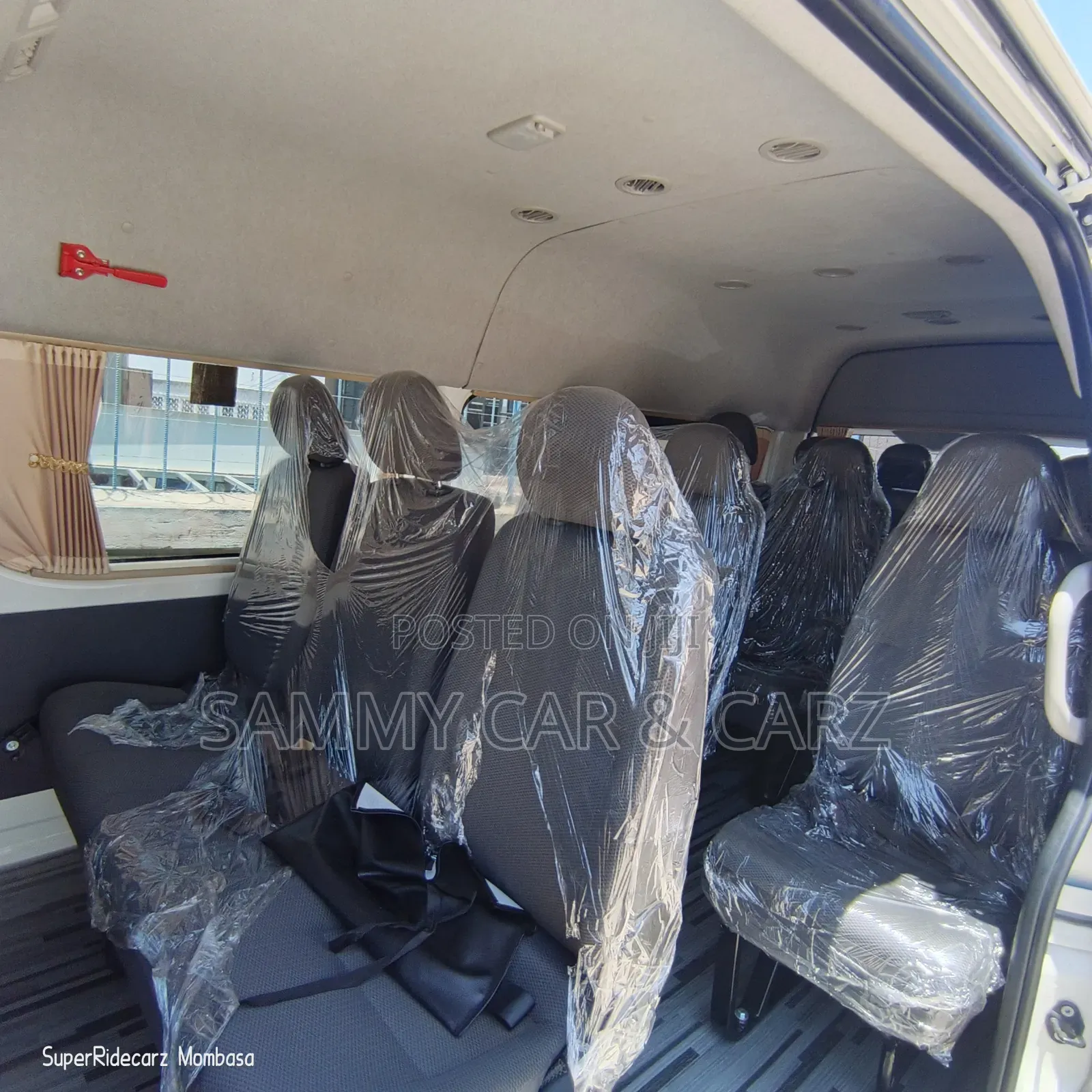 Toyota Grand HiAce 2019 White