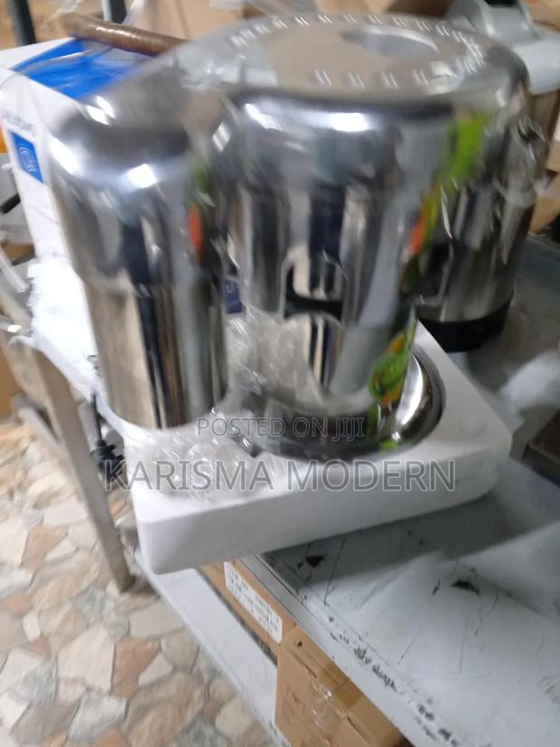 Citrus Juice Extractor - main view