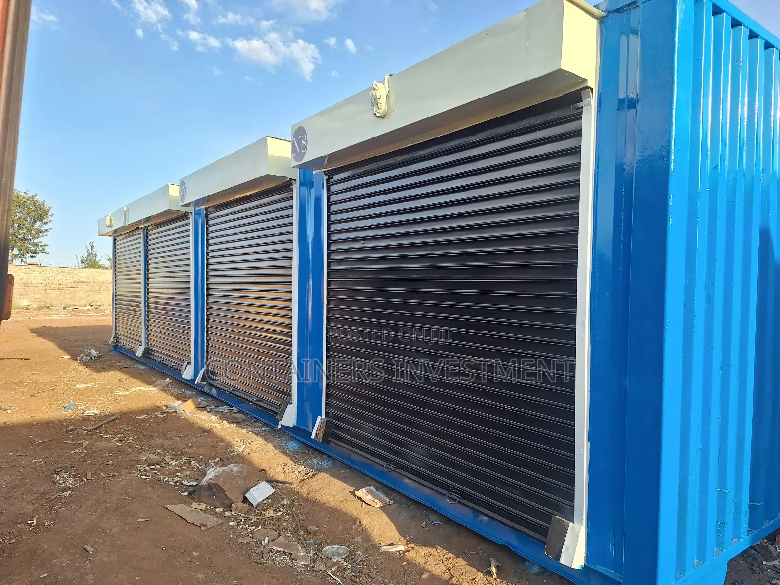 40ft Container 4 Shops Available.