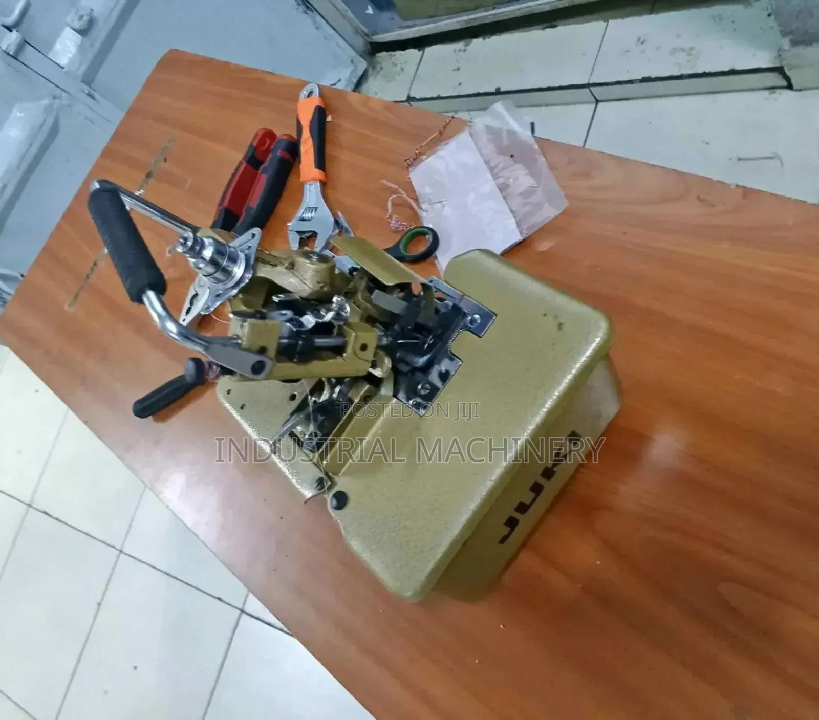Juki Overlock With Table