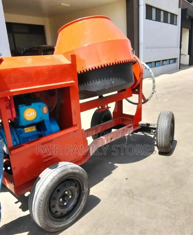 Titan Concrete Mixer - main view